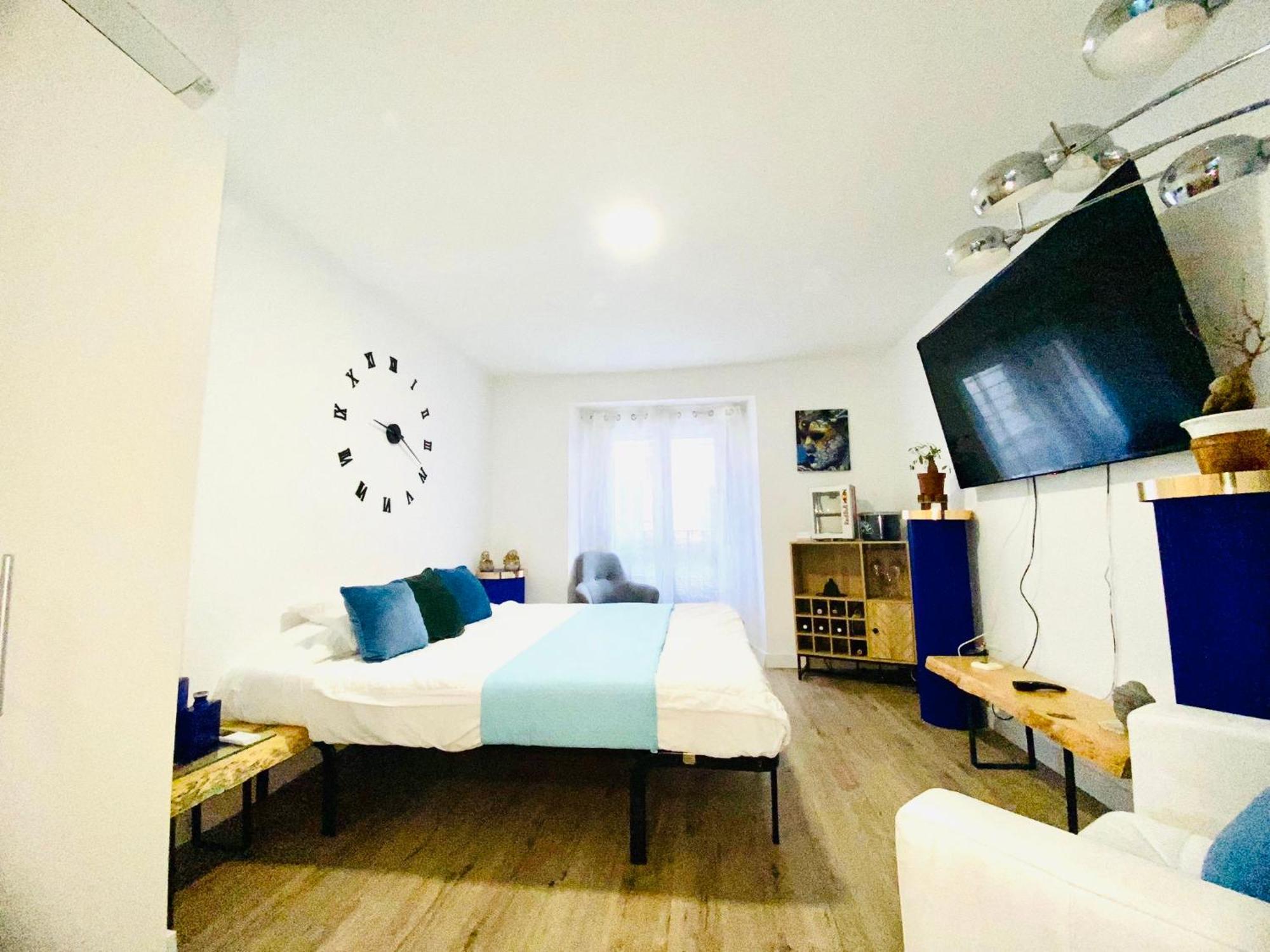 Apartamento Delux Ll Madrid Luaran gambar