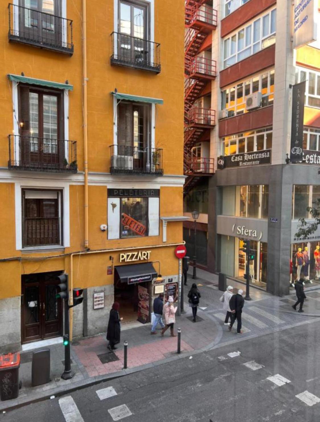 Apartamento Delux Ll Madrid Luaran gambar